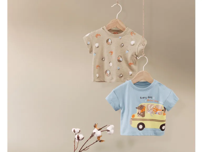 2 baby T-shirts<lupilu® Hot