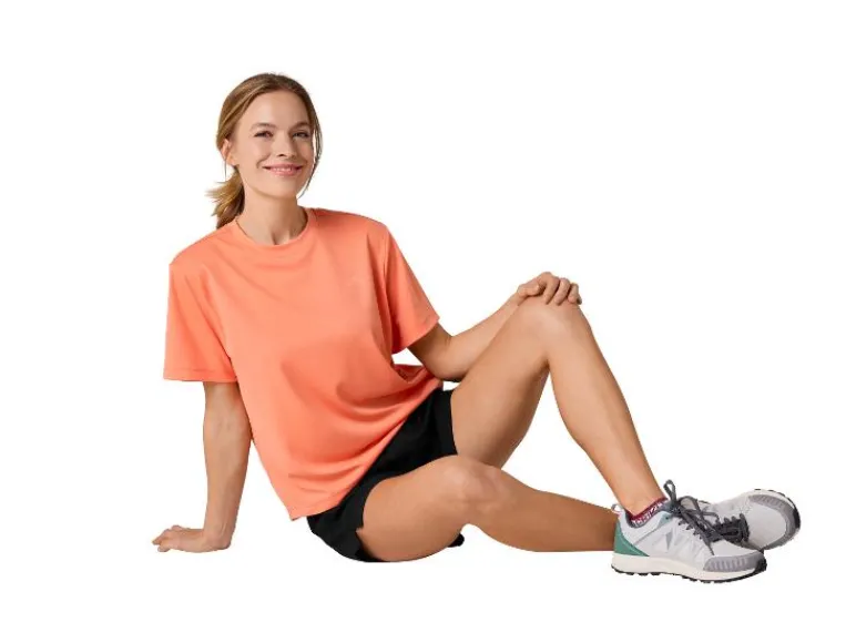 2 dames sportshirts<CRIVIT New