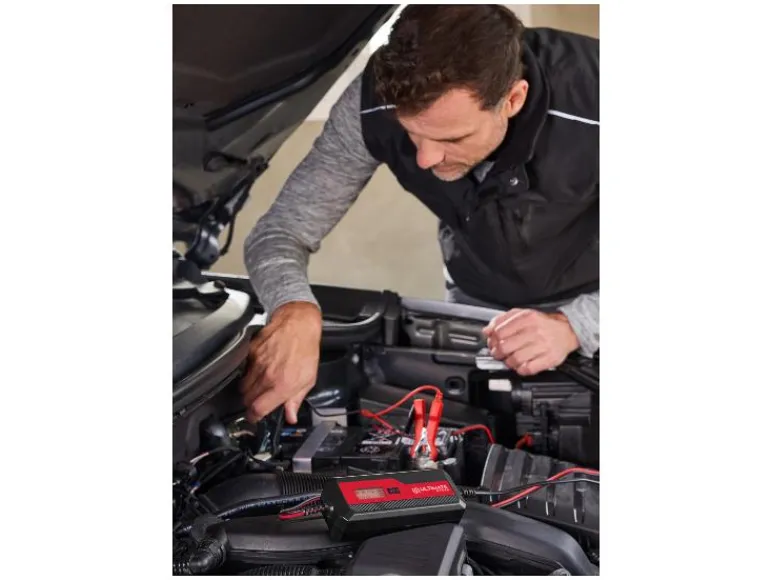 Acculader auto<ULTIMATE SPEED®
