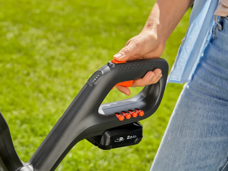Accutrimmer EasyCut 23/18V P4A<Gardena Hot