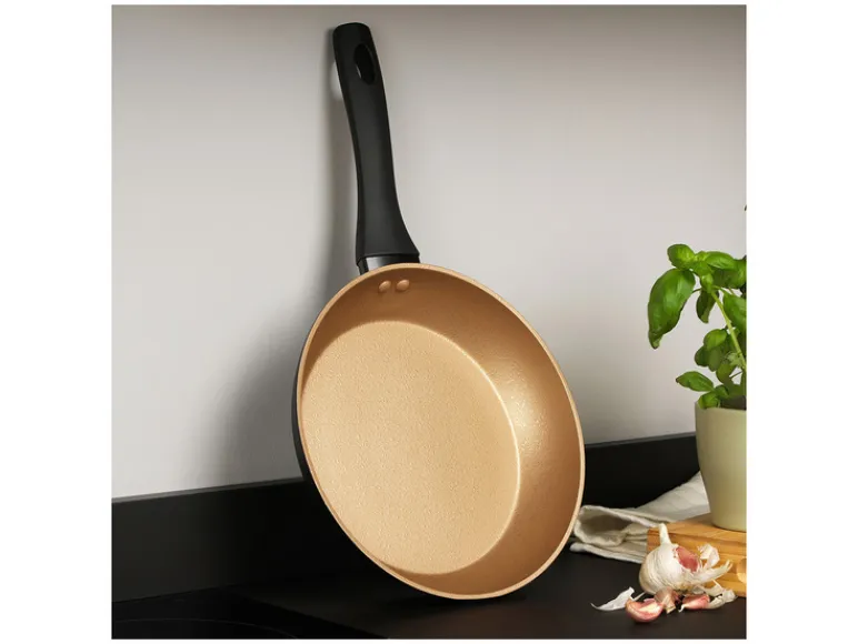 Aluminium braadpan Opulence collectie zwart/goud<Russell Hobbs Best