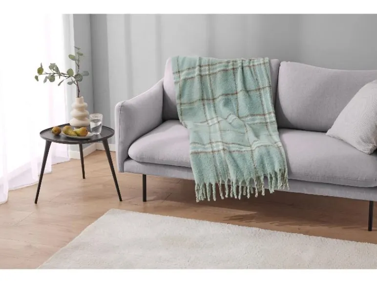 Bouclé plaid 130 x 170 cm<LIVARNO home Discount