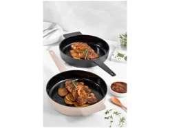 Gietijzeren pan 25 cm<Masterpro