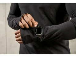 Heren sportshirt met smartwatch opening<CRIVIT Outlet