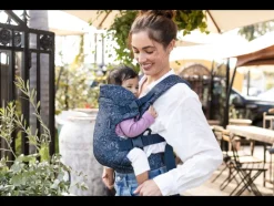 4-in-1 draagzak baby Flip<Infantino Outlet