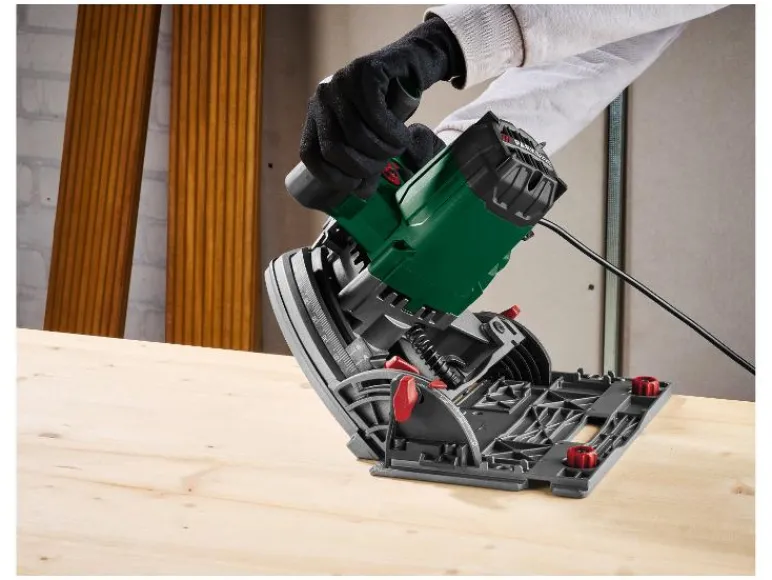 Invalzaag met geleiderail 1200 W<PARKSIDE®