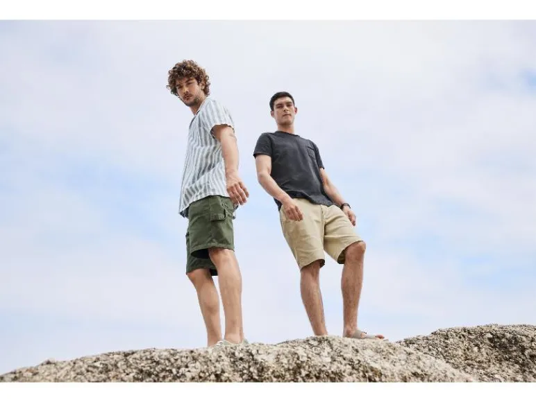 Korte heren broek<LIVERGY® Clearance