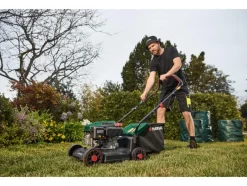Korte heren werkbroek<PARKSIDE® Hot