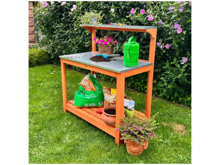 Tuintafel met verzinkte werktafel<HABAU New